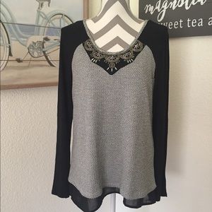 Maurices size medium top NWT